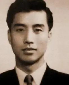 图片[2]-因轮奸被判10年的星二代李天一，亲哥哥曝光：同父不同命，两人现状天差地别-