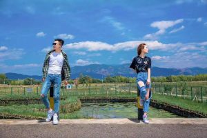 两个人去丽江5000够吗-