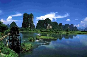 7月中旬适合去哪里旅游-