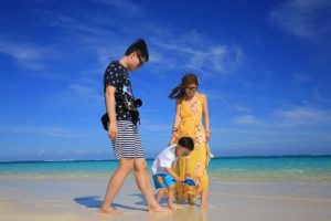 四月份带小孩去哪里旅游合适-
