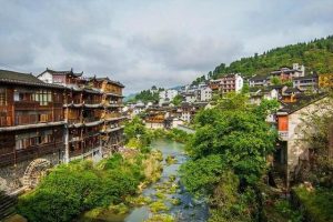 现在去南方旅游哪里比较好-