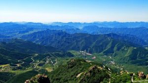 三四月份适合去哪里旅游河北-