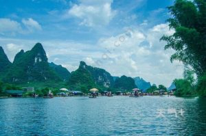 这个月去哪里旅游最好玩-