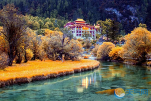 现在这个季节去哪里旅游好-