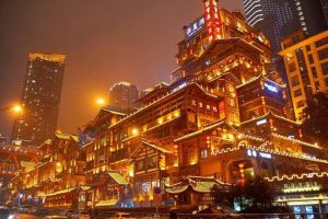 重庆自驾游住哪里最方便-