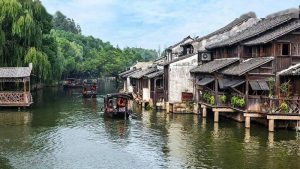 78月份去哪里旅游最好国内-