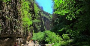 河北四月份去哪里旅游比较好-