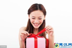 四十岁女人渴望收到什么礼物-