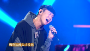 全程飙高音的歌-